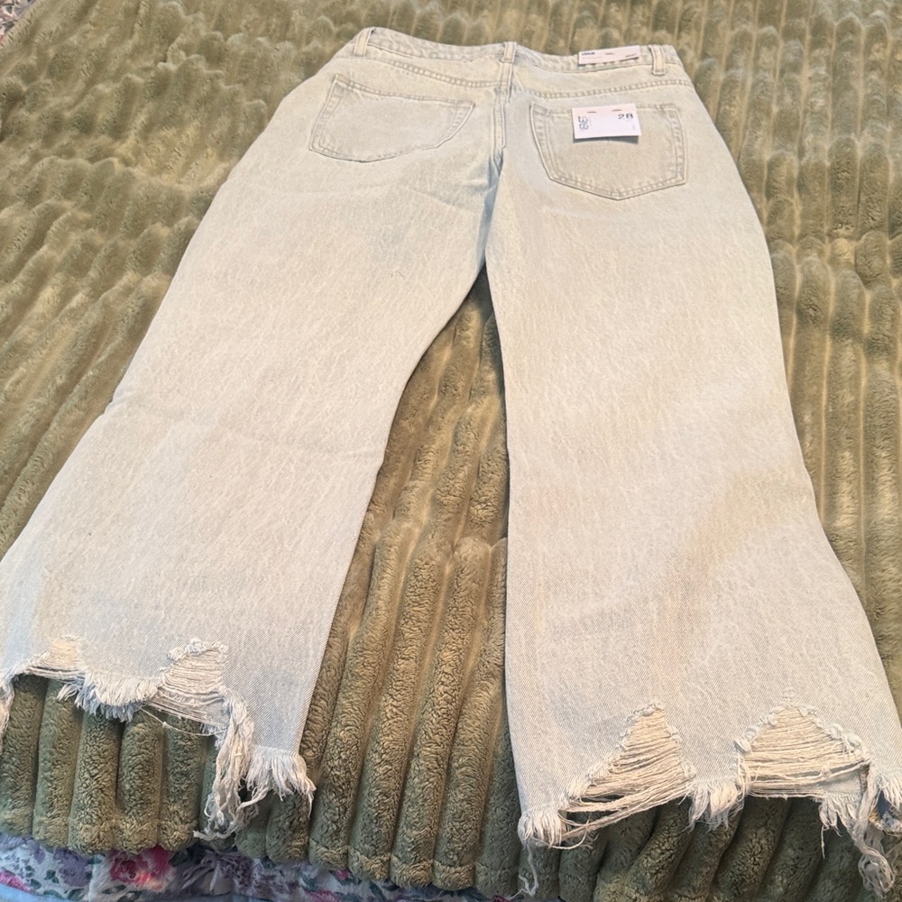 Vervet LA Distressed Light Blue Women's Jeans - Picture 4 of 4